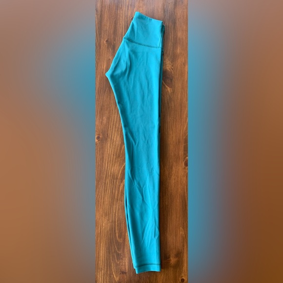 Lululemon Wunder Train High-Rise Tight - Picture 3 of 5